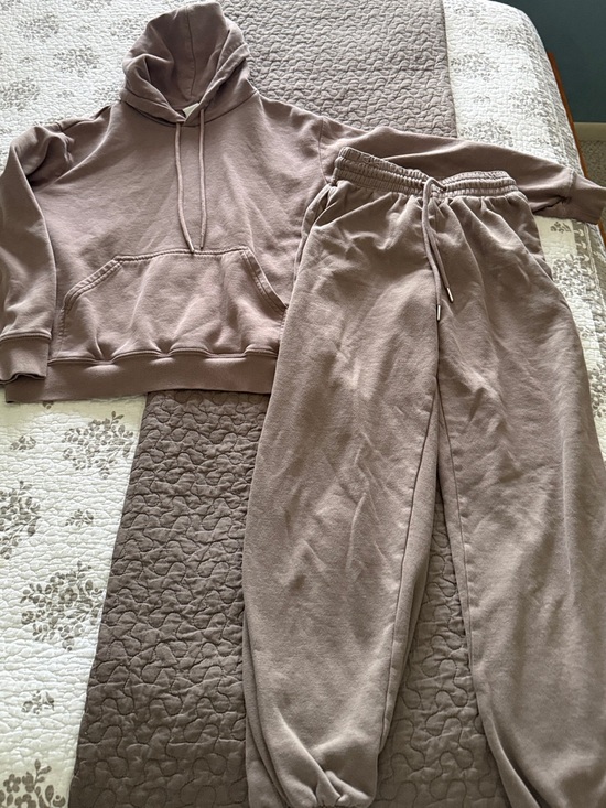 H&M Tops - H&M Women's Taupe Hoodie and Jogger Set